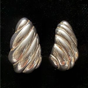 Marked Fernando Originals Inc Elegant Silver-Tone Swirl Clip-On Earrings